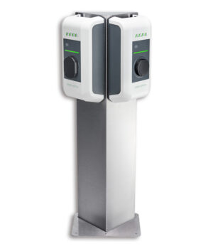KC-P30 Pedestal, Triangle - stainless steel